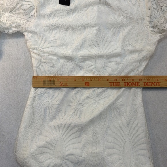 Eilly Bazar White Floral Eyelet Lace Detail Dress Women's Size Medium Boho NWT - Picture 9 of 13